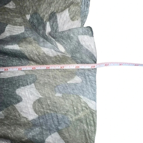 Tahari 2X plus-size 100% linen green camo lightweight‎ V-neck short sleeve top - Picture 6 of 6